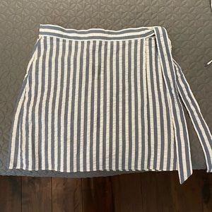 JCrew striped skirt with size tie